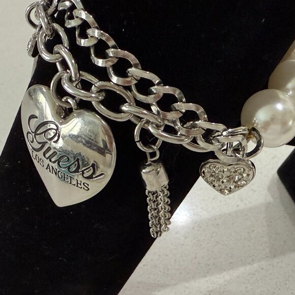 GUESS Los Angeles Faux Pearl Charm Bracelet - Picture 2 of 10